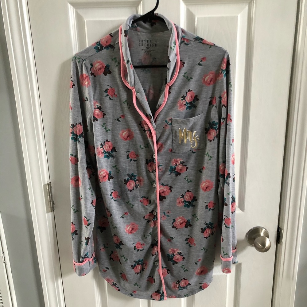 floral sleeping shirt 💕